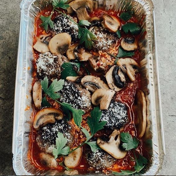 Beef Meatballs with tomato, mushroom and olive sauce - Frozen